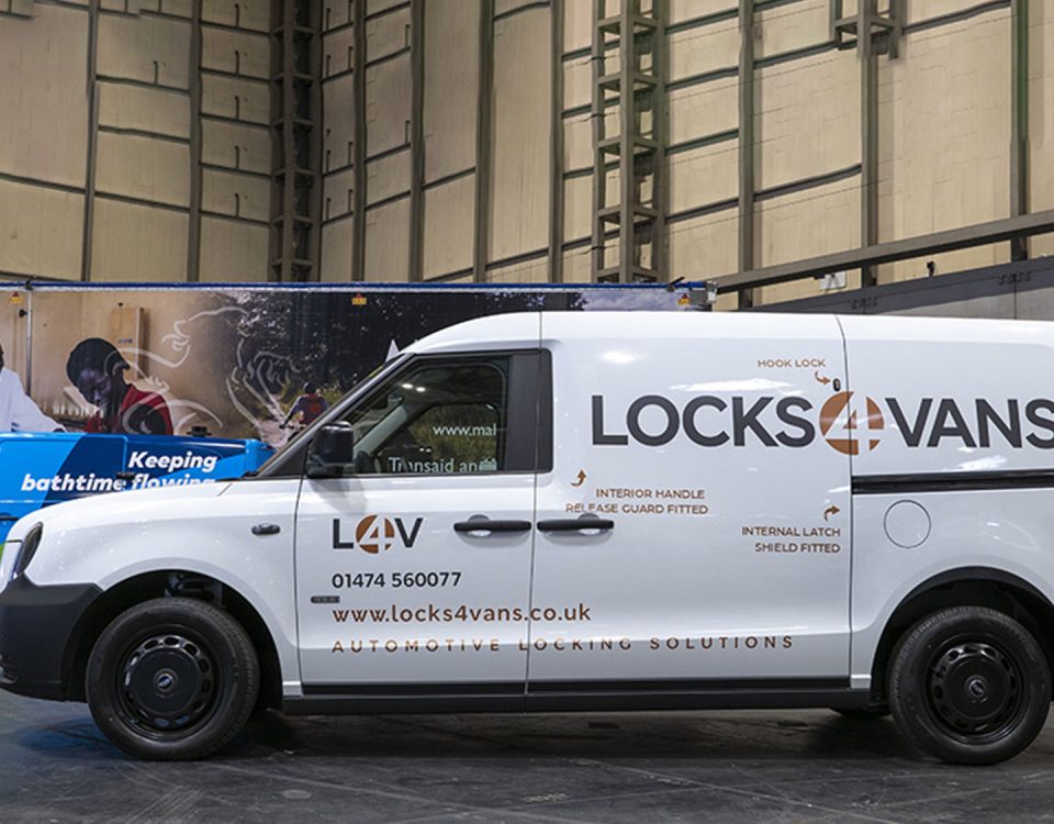 LEVC VN5 Locks4Vans