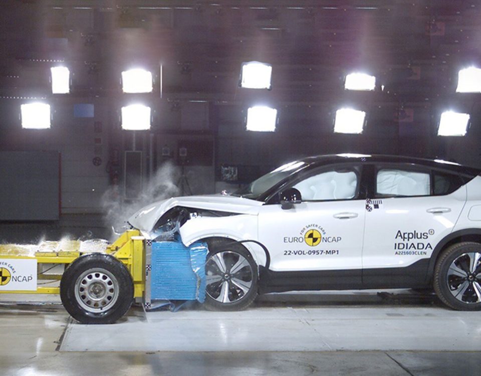 Volvo_C40_Recharge_Pure_Electric_5_Sterne_im_Euro_NCAP_Test