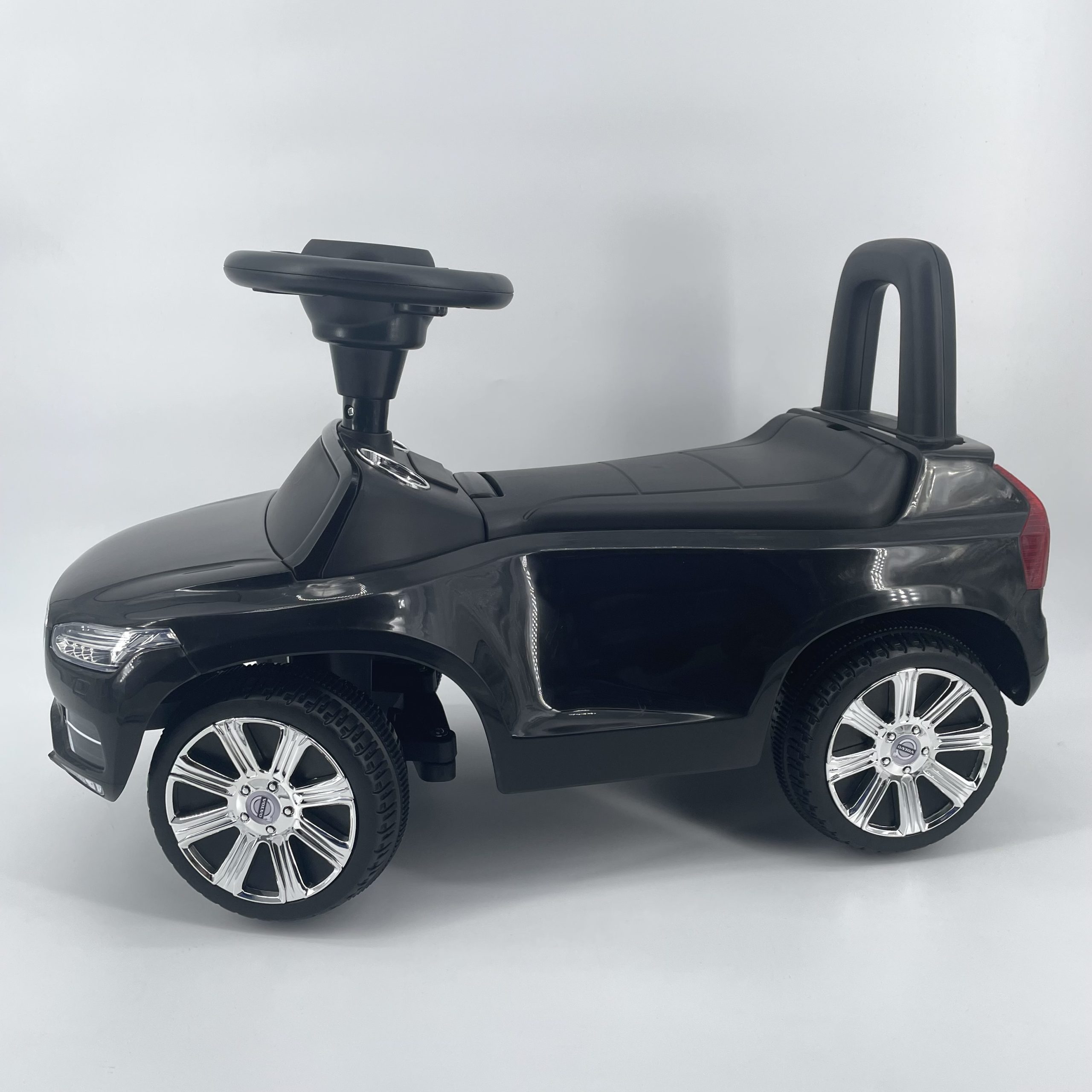 XC90 Aufsitzauto für Kinder schwarz 32251640